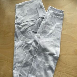 Lululemon wunder under leggings